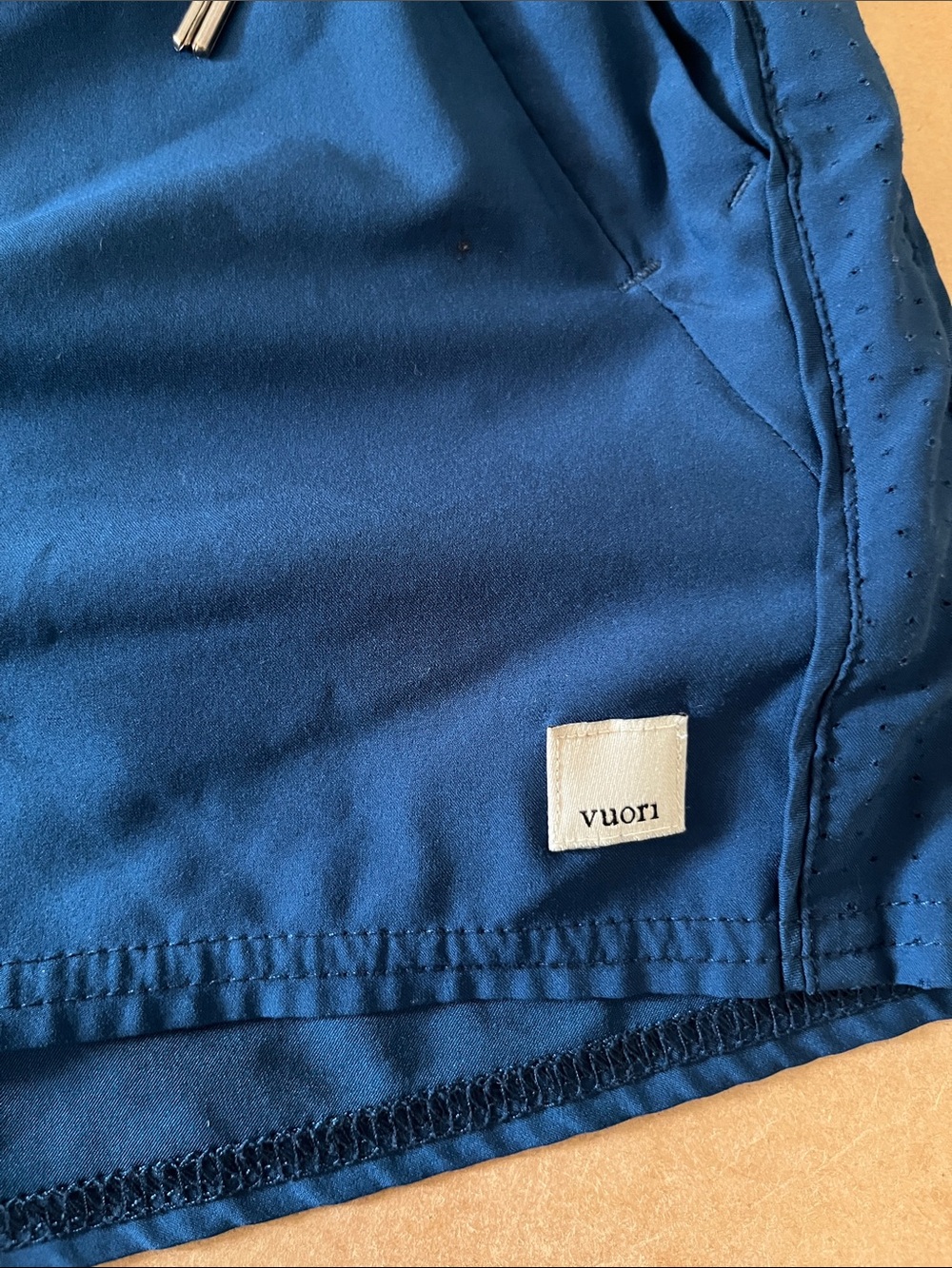 Vuori Dash Shorts Women's M Blue Lightweight Running Athletic VW367 - Picture 3 of 13